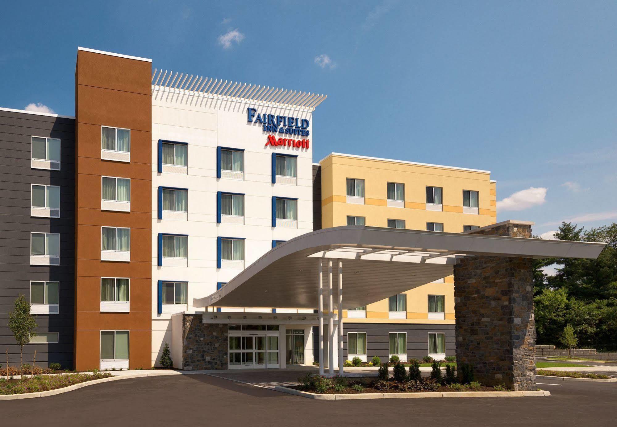 Fairfield Inn & Suites By Marriott Lancaster East At The Outlets Exterior foto