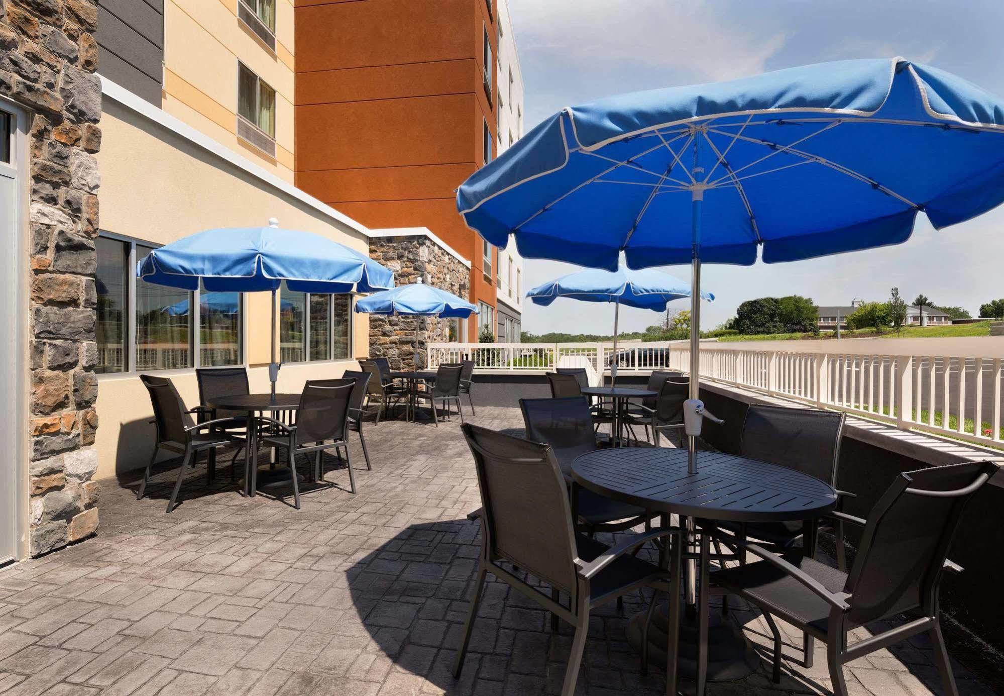 Fairfield Inn & Suites By Marriott Lancaster East At The Outlets Exterior foto